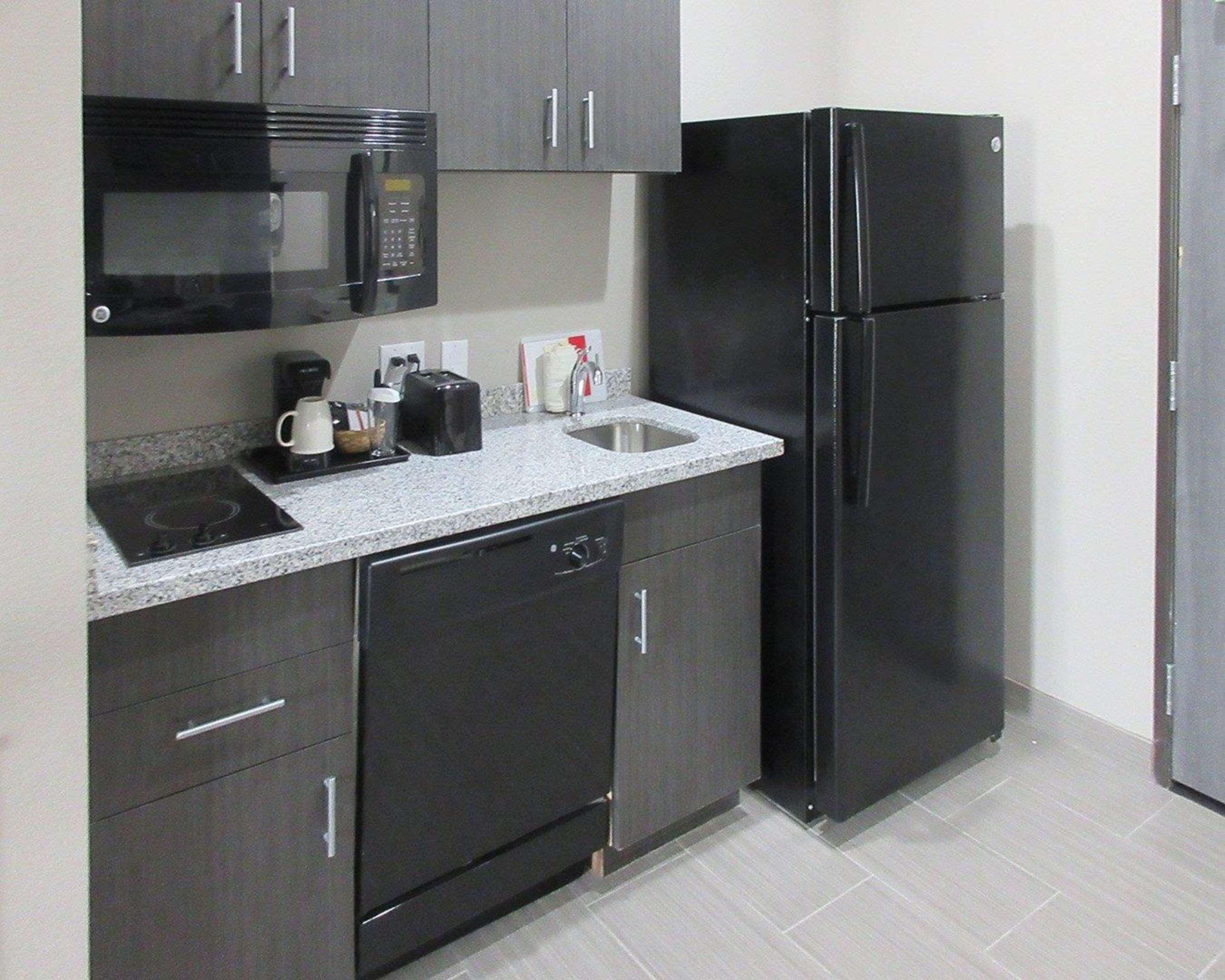 Mainstay Suites Odessa Exteriör bild